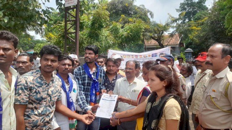 *स्वाभिमानी रिपब्लिकन पक्षाच्या वतीने पंढरपूर तहसिलवर मोर्चा...*