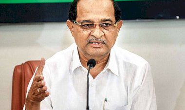 वाळू  माफियांना आश्रय देणाऱ्या अधिकाऱ्यावर कडक कारवाई करणार:- महसूल मंत्री राधाकृष्ण विखे - पाटील