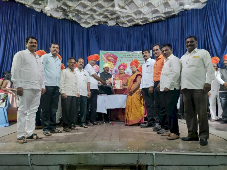 सिध्देवाडी येथील जाधव - नागणे जि.प. प्राथमिक वस्ती शाळेला स्वच्छ : शाळा सुंदर - शाळा पुरस्कार प्रदान..
