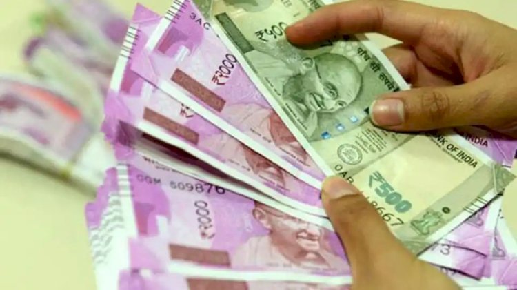 शिक्षकांना दोन दिवसांत १२५००चा ॲडव्हान्स अन्‌ पगार! शिक्षणाधिकाऱ्यांचे सुटीदिवशीही काम