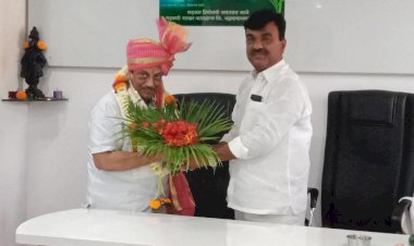 सहकार शिरोमणी कारखान्यास महाराष्ट्र राज्य बँकेचे प्रशासकीय मंडळाचे अध्यक्ष विद्याधर अनासकर यांची सदिच्छा भेट..