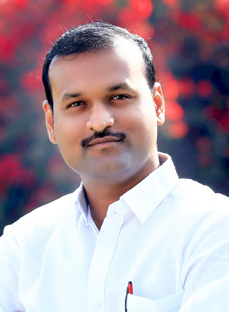 दिपक पवारांचे तूणतूणे वाजवने सभासदांच्या हितासाठी नसून स्वतः च्या स्वार्थासाठी वाजवीत आहे - समाधान काळे