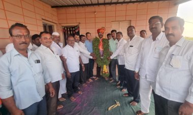 तावशी येथील साधना विद्यालयात मारापुर ग्राम पंचायतीचे नूतन सरपंच विनायक यादव सत्कार सोहळा उत्साहात संपन्न..!