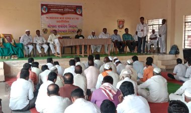 सहकार शिरोमणी वसंतदादा काळे यांच्या ७९व्या जयंती निमित्त मोफत सर्व रोगनिदान व औषधपचार शिबिराचे पट. कुरोलीत उदघाटन..,