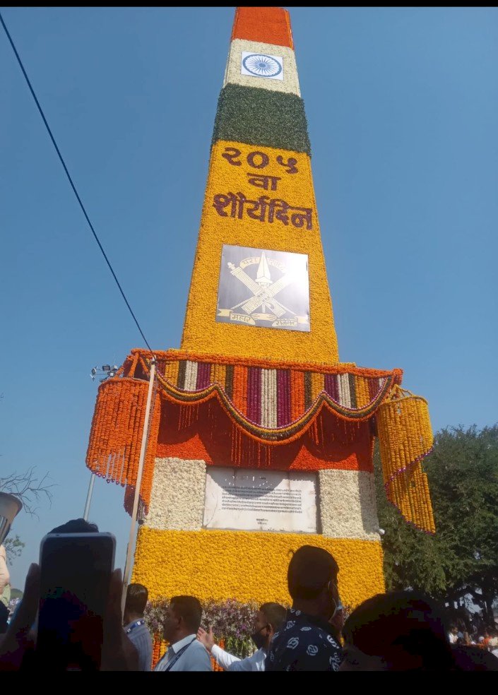 भीमा कोरेगाव मध्ये लोटला लाखोंचा भीमसागर; सर्व पक्षीय, संघटनांच्यावतीने अभिवादन..