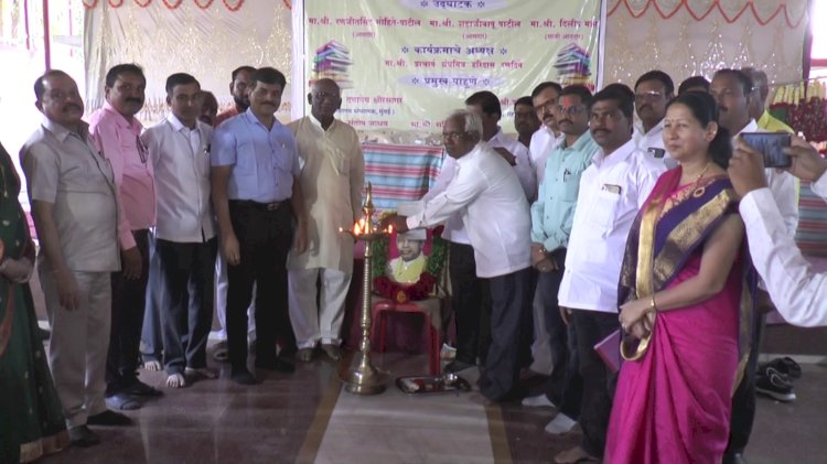 वाचन संस्कृती कधीच धोक्यात येणार नाही- ग्रंथालय संचालक ,दत्तात्रय क्षीरसागर