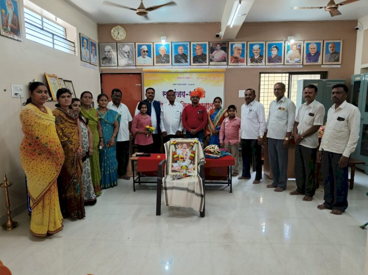 राष्ट्रसंत तुकडोजींची जयंती 'ग्रामजयंती' म्हणून साजरी व्हावी - अँड. दत्तात्रय खडतरे