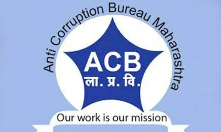 सोलापूर जिल्हा उपनिबंधक कार्यालयातील वरिष्ठ लिपिक एसीबीच्या जाळ्यात ,जिल्ह्यात उडाली खळबळ