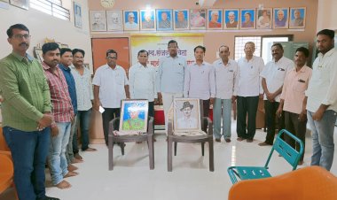 मेरी मिट्टी मेरा देश अभियान स्व. संजय -सविता स्मृती वाचनालयात साजरा .