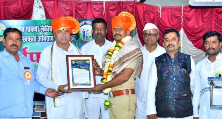 झाडे लावणे आणि आपला परिसर स्वच्छ ठेवणे काळाची गरज:- शिक्षक नेते सुरेश पवार गुरुजी
