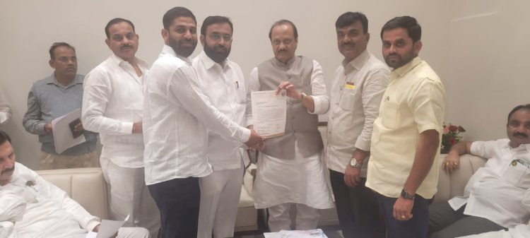 पंढरपूर नगर परिषदेने वाढवली करवाढ रद्द करावी - काळे, भालके ,पाटील गटाची उपमुख्यमंत्री अजित पवार यांच्याकडे मागणी