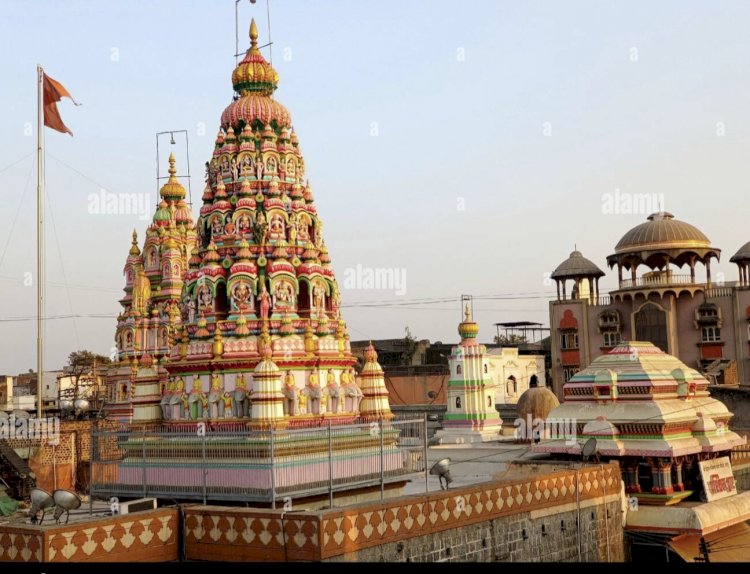 श्री.विठ्ठल रूक्मिणी मंदिर जतन व संवर्धन कामास सुरूवात;   काम पूर्ण झाल्यानंतर मंदिर येणार मुळ रूपात;   समितीच्या इतिहासात पहिल्यांदाच शासनाकडून 73.85 कोटीचा निधी;- गहिनीनाथ महाराज औसेकर.