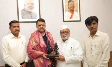 श्री विठ्ठल-रुक्मिणी मंदिरे समितीच्या विश्‍वस्तांनी घेतली मुख्यमंत्री आणि उपमुख्यमंत्री यांची भेट !