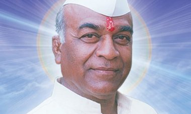 वसंतराव काळे सहकारी कारखान्यावर अखिल भारतीय वसंत केसरी कुस्त्यांचे जंगी मैदान  खासदार रणजितसिंह नाईक- निंबाळकर यांचेहस्ते उद्घाटन