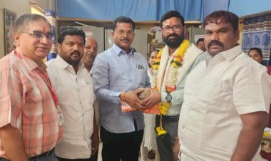 भाळवणी येथील प्राथमिक आरोग्य केंद्रास जिल्हा आरोग्य अधिकारी डॉ. नवले यांनी दिली भेट