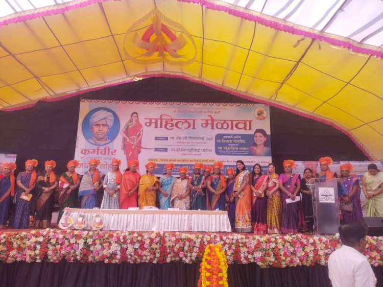 बार्शीत "मी जिजाऊ बोलतेय" एकपात्रीतून जिजाऊ साकारल्या