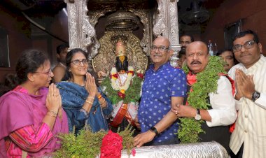 कामगार मंत्री डॉ. सुरेश खाडे यांनी घेतले; श्री विठ्ठल रुक्मिणी मातेचे दर्शन