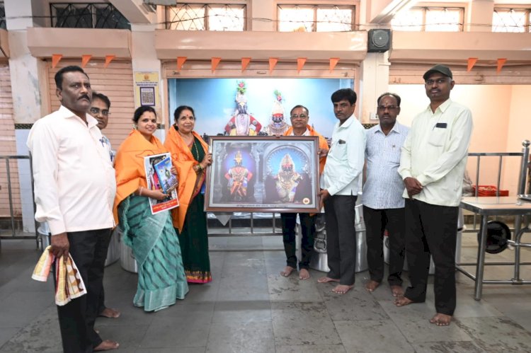 दानशुर भाविकामार्फत श्री विठ्ठल रुक्मिणी मंदिर समितीला अन्नछत्रासाठी जर्मनची भांडी भेट;