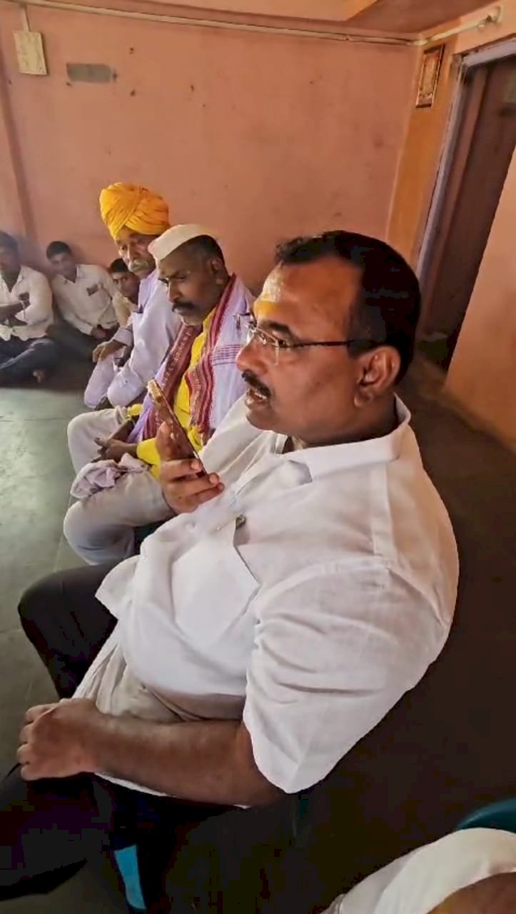 अपघातातील ऊसतोड मृतांच्या नातेवाईकांना पाच लाख शासकीय मदत जाहीर - आमदार समाधान आवताडे