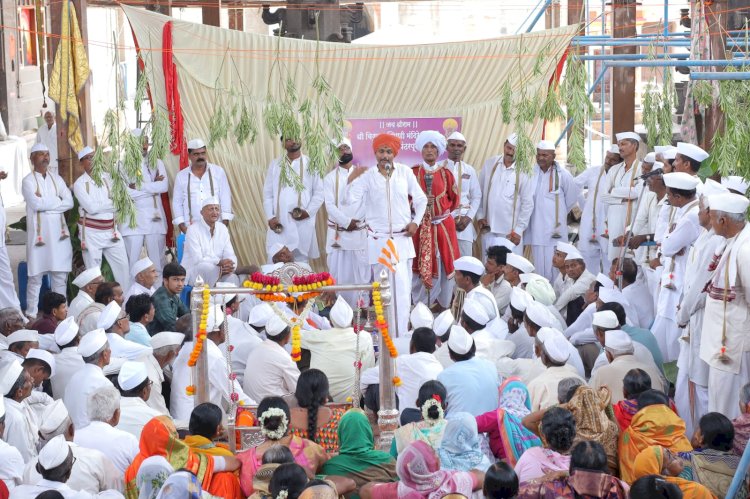 श्री विठ्ठल रूक्मिणी मंदिरात रामनवमी जन्मोत्सव उत्साहात साजरा, - कार्यकारी अधिकारी श्री राजेंद्र शेळके.