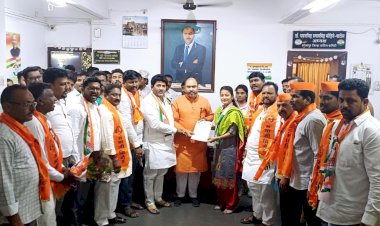 संभाजी ब्रिगेडचा" प्रणिती शिंदे यांना पाठींबा "