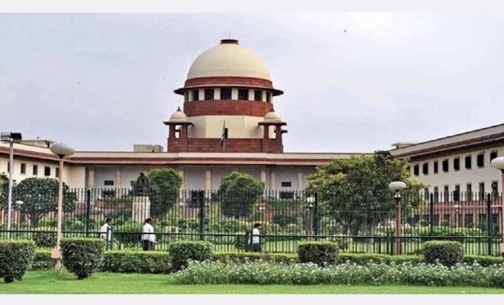 NOTA असताना उमेदवार बिनविरोध कसा? सुप्रीम कोर्टात जनहित याचिका दाखल, देशातील मतदारात खळबळ