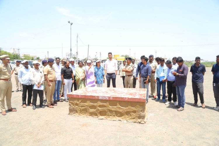 पालखी तळ व मार्गावर भाविकांना आवश्यक सर्व सोयी सुविधा देण्यास  प्राधान्य द्यावे- जिल्हाधिकारी कुमार आशीर्वाद    पालखी तळांची व मार्गाची जिल्हाधिकाऱ्यांकडून पाहणी