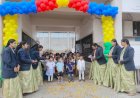 पंढरपूर एज्युकेशन सोसायटी संचलित ,पंचरत्न इंग्लिश स्कूलमध्ये पहिल्याच दिवशी उपस्थित विद्यार्थ्यांचे पुष्पगुच्छ देऊन  जंगी स्वागत,  विद्यार्थी -विद्यार्थिनींमध्ये उत्साहाचे वातावरण