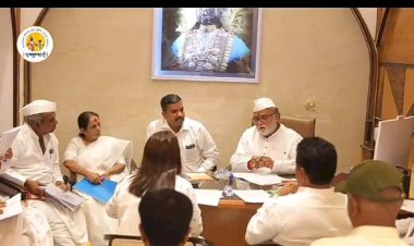 श्री विठ्ठल -रूक्मिणी मातेचे पदस्पर्शदर्शन सुरू;  आषाढी नियोजनाची कामे वेळेत पूर्ण करण्याच्या प्रशासनास सुचना;  तळघरात मिळालेल्या मुर्ती संग्रालयात जतन करणार;-  मंदिर समिती