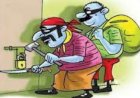मुंबईत ४० लाखाचे दागीने चोरनाऱ्या चाेरट्याला १७ वर्षांनी अटक  गुन्हे प्रगटीकरण शाखेची मोठी कारवाई
