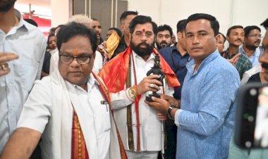 पंढरपूरला भक्ती सागर (65 एकर), वाळवंट, पत्राशेड दर्शन रांगेची मुख्यमंत्री शिंदे यांनी केली पाहणी   प्रशासनाने उपलब्ध केलेल्या सोयी सुविधा बद्दल समाधान व्यक्त केले...  परंतु स्वच्छतेसाठी अधिकचे मनुष्यबळ उपलब्ध करून घेण्याचे निर्देश