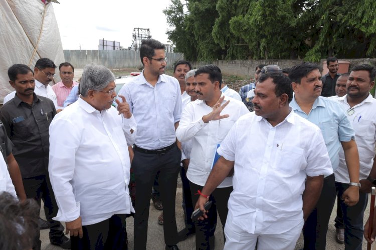 पंढरपूर आषाढी वारी सोहळ्यात भाविकांची वाढती संख्या विचारात घेवून सुविधा द्याव्यात - पालकमंत्री चंद्रकांत पाटील