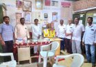 बार्शीच्या कर्मवीर सार्वजनिक ग्रंथालयात लोकशाहीर अण्णाभाऊ साठे व लोकमान्य टिळक यांची जयंती उत्साहात साजरी