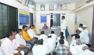 मीनल साठे यांनी शरदचंद्र पवार राष्ट्रवादी काँग्रेस पक्षाच्या तुतारी चिन्हावर विधानसभा लढवा कार्यकर्त्यांचा  आग्रह,  मतदारच माझा पक्ष मतदाराशी चर्चा करूनच निर्णय घेणार-: नगराध्यक्षा मीनलताई साठे