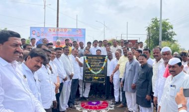    पंढरपूर- मंगळवेढा मतदारसंघात हजारो कोटीचा निधी- आ .समाधान आवताडे  मंगळवेढा शहरात 9 कोटी 55 लाख रुपये च्या कामाचे उद्घाटन