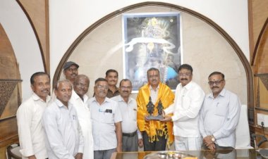 विठ्ठल - रुक्मिणी मंदिर समितीच्या लेखा अधिकारीपदी मुकेश अनेचा यांची नियुक्ती