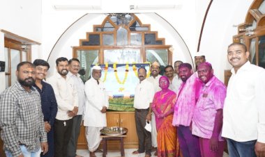 विठ्ठल - रूक्मिणीमातेच्या ऑनलाईन पुजा नोंदणीला भाविकांचा प्रतिसाद  - कार्यकारी अधिकारी राजेंद्र शेळके   श्री. विठ्ठलाच्या नित्यपुजेची माहे डिसेंबर पर्यंत संपूर्ण नोंदणी.  महाराष्ट्रसह आसाम, कर्नाटक, आंध्रप्रदेश राज्यातून पूजा नोंदणी.