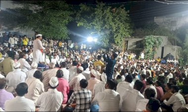 शरद पवार यांच्या पाठीत ज्यांनी खंजीर खुपसला त्यांना जागा दाखवणार: अभिजीत पाटील.  हे मत मला नसून पवार साहेबांच्या तुतारीला  अभिजीत पाटलांनी घेतली प्रचारामध्ये आघाडी पंढरपूर तालुक्यातल्या 42 गावांमध्ये झंजावात प्रचाराला सुरुवात