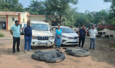 सोलापूर राज्य उत्पादन शुल्कच्या भरारी पथकांच्या कारवाईत 82 लाख 24 हजार रुपयांचा मुद्देमाल जप्त 159 गुन्हे नोंद :27 वाहनांसह मुद्देमाल जप्त