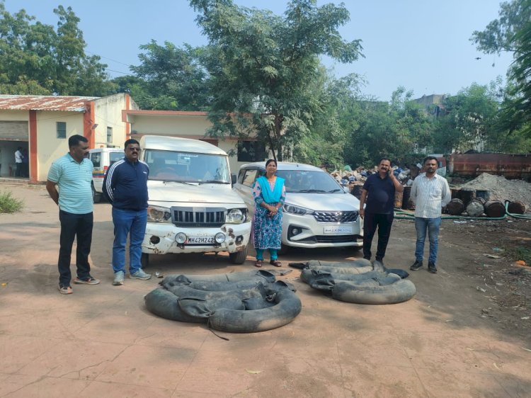 सोलापूर राज्य उत्पादन शुल्कच्या भरारी पथकांच्या कारवाईत 82 लाख 24 हजार रुपयांचा मुद्देमाल जप्त 159 गुन्हे नोंद :27 वाहनांसह मुद्देमाल जप्त