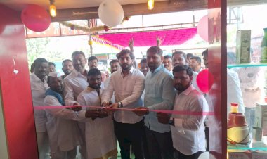 भोसे येथील प्रसिद्ध गंगावेस थंडाई हाऊस ज्यूस सेंटरचा शुभारंभ