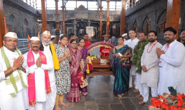 श्री पांडुरंगाच्या पालखी सोहळ्याचे मुक्ताईनगरला प्रस्थान,