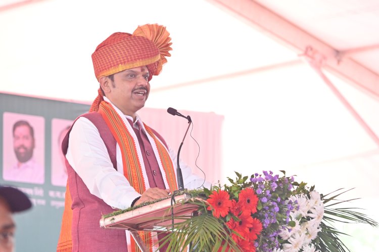 शेतीची उत्पादकता वाढविण्यावर शासनाचा भर-मुख्यमंत्री देवेंद्र फडणवीस  ◼️ पाच वर्षात कृषी क्षेत्रात २५ हजार कोटींची गुंतवणूक करणार  ◼️पंढरपूर येथील कृषी उत्पन्न बाजार समितीच्यातीने आयोजित 'कृषी पंढरी' कृषी प्रदर्शनाचे मुख्यमंत्र्यांच्या हस्ते उदघाटन