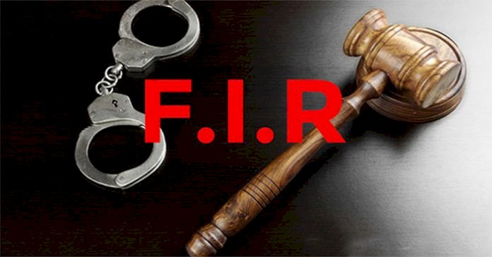 श्री विठ्ठल मंदिरात घुसखोरी सुरूच...  श्री विठ्ठल- रूक्मिणीमातेच्या दर्शनरांगेतील घुसखोरीबाबत...., कंत्राटी कर्मचा-यांवर गुन्हा दाखल,