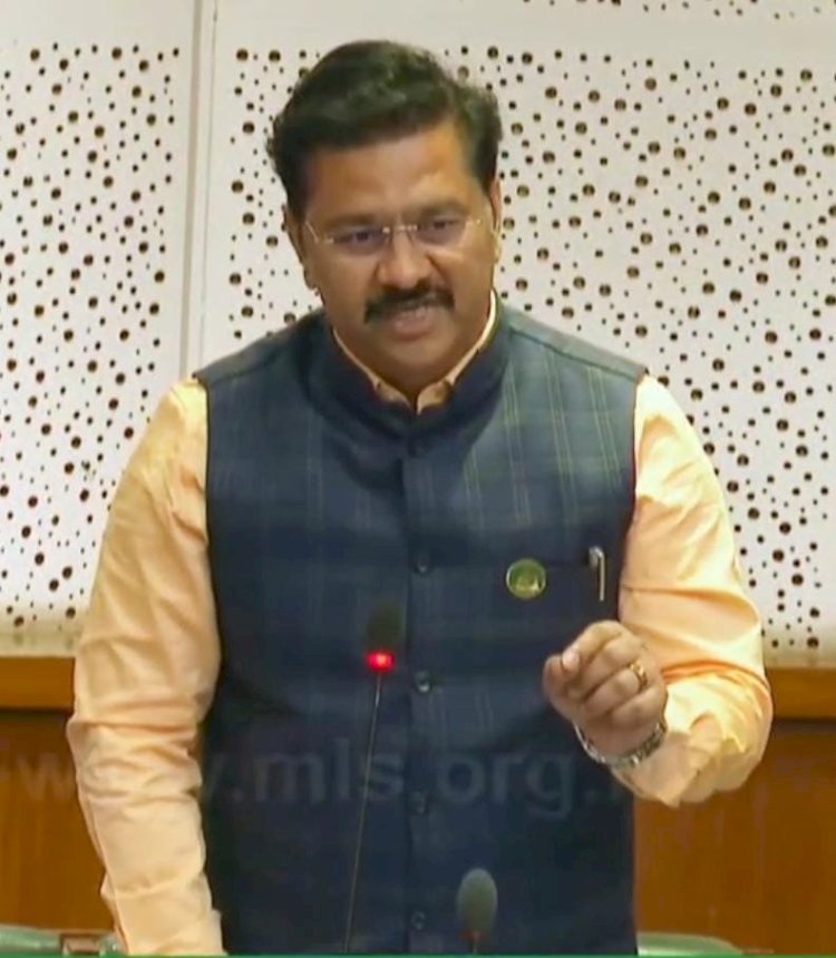 माढ्यातील अपूर्ण कामाबाबतचा प्रश्न...  सीना-माढा उपसा सिंचन योजना पाणी प्रश्नावर आमदार अभिजीत पाटील यांनी विधानसभेत लक्षवेधी मांडली