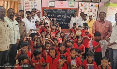 संघर्ष योद्धा मनोज जरांगे पाटील यांच्या वाढदिवसानिमित्त खेडभोसेत शालेय साहित्याचे वाटप..