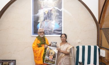 श्री विठ्ठल - रुक्मिणी मंदिरे समितीस सुब्रमणिया शर्मा यांची ५ लाख रुपयांची देणगी