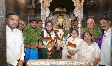 पंढरपूर माघी एकादशी निमित्त श्री विठ्ठल- रुक्मिणीमातेची नित्यपूजा संपन्न