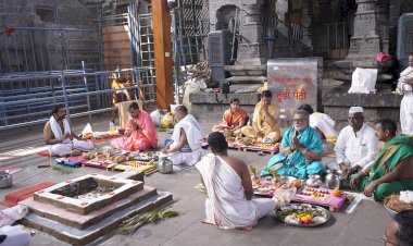 श्री विठ्ठल - रुक्मिणी मंदिरातील परिवार देवतांच्या मूर्तींचा प्राणप्रतिष्ठा सोहळा भक्तिभावात संपन्न,