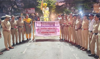 पंढरपूर उपविभागीय पोलीस अधिकारी कार्यालयाच्या वतीने   महिला दिन उत्साहात साजरा....   ◼️ शहर व ग्रामीण कार्यालयातील महिला पोलीस भगिनींची प्रमुख उपस्थिती